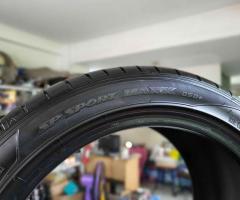 ยาง dunlop sp sport max 050+ made in japan ขนาด 255/40/17 ปี 18