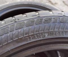 ยางBridgestone Potenza S-001 Runflat 245/45r19 -​ 275/40r19 ปี18