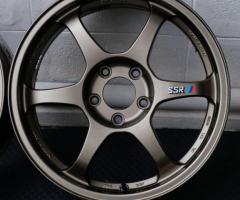 ล้อแท้ญี่ปุ่น SSR Type C 17 x 7.5 off+32