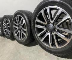 ล้อFORD EVERESTขอบ20 ไร้ตำหนิยางGoodyear 265/50/20 ปี21