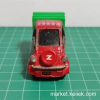 Tomica Daihatsu Midget II สีแดง ท้ายบรรทุกเขียว