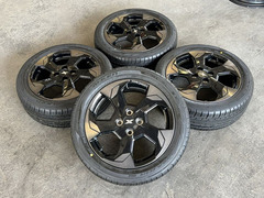 แม็กแท้ Yaris  X-Urban ขอบ16x6” ET+45 4H100 ถอดป้ายแดงไม่มีรอย