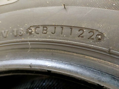 ยาง Bridgestone 215 70 15 ปี22