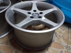 ล้อแท้ Messe 17x9