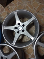 ล้อแท้ Messe 17x9