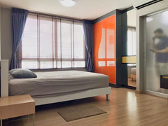 Zoom Condo 50 ม.กรุงเทพ เช่า ชั้น 5 ห้องมุม