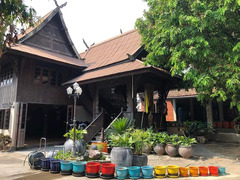 ขายที่ดิน-ร้านค้า-บ้านพักอาศัย 75 ล้าน  6 ไร่